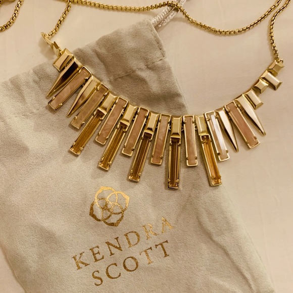 Kendra Scott Jewelry - Kendra Scott Louise Necklace